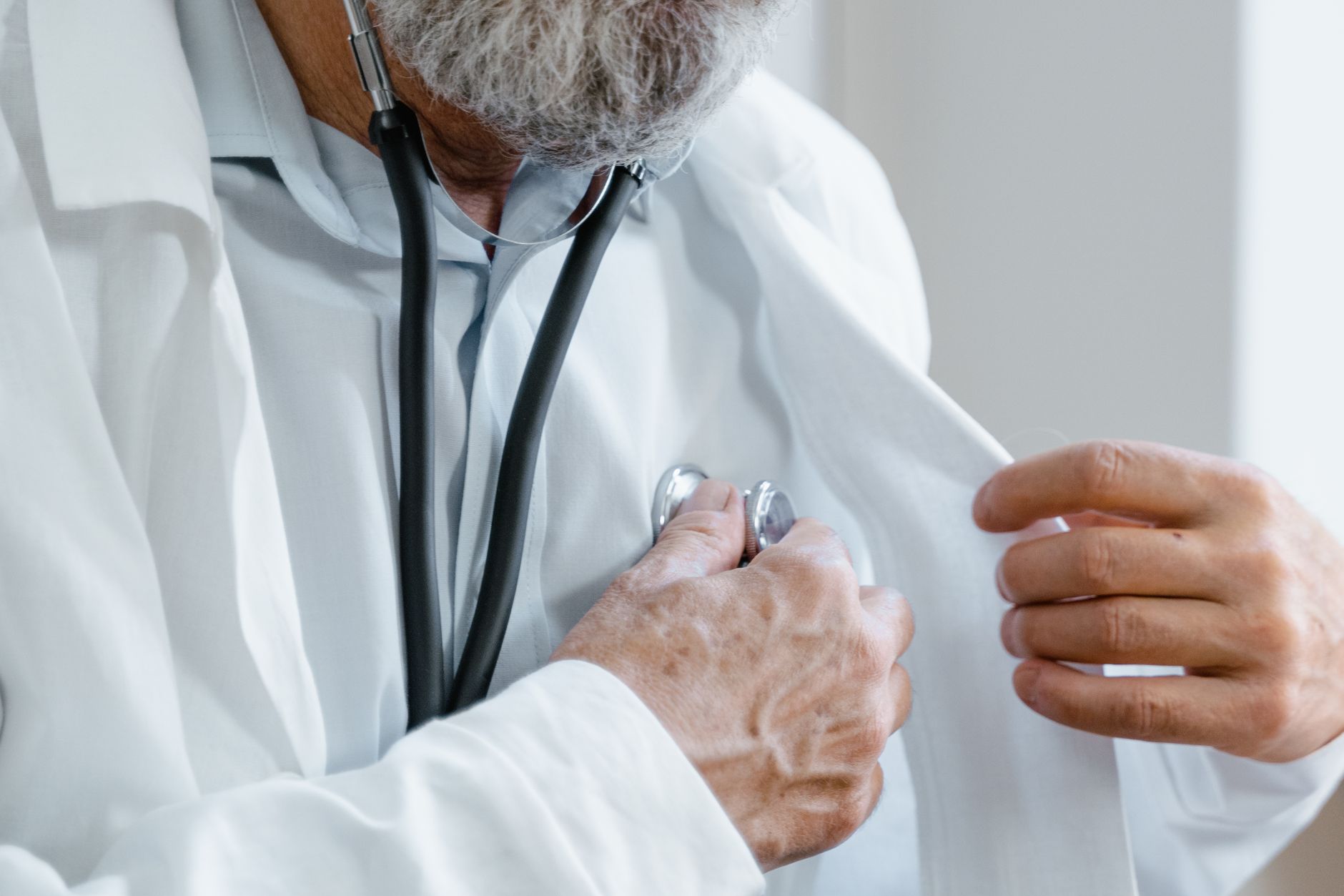Navigating the Complexities of Medicare Health Insurance: A Comprehensive Guide for Beneficiaries and Seniors Approaching Eligibility